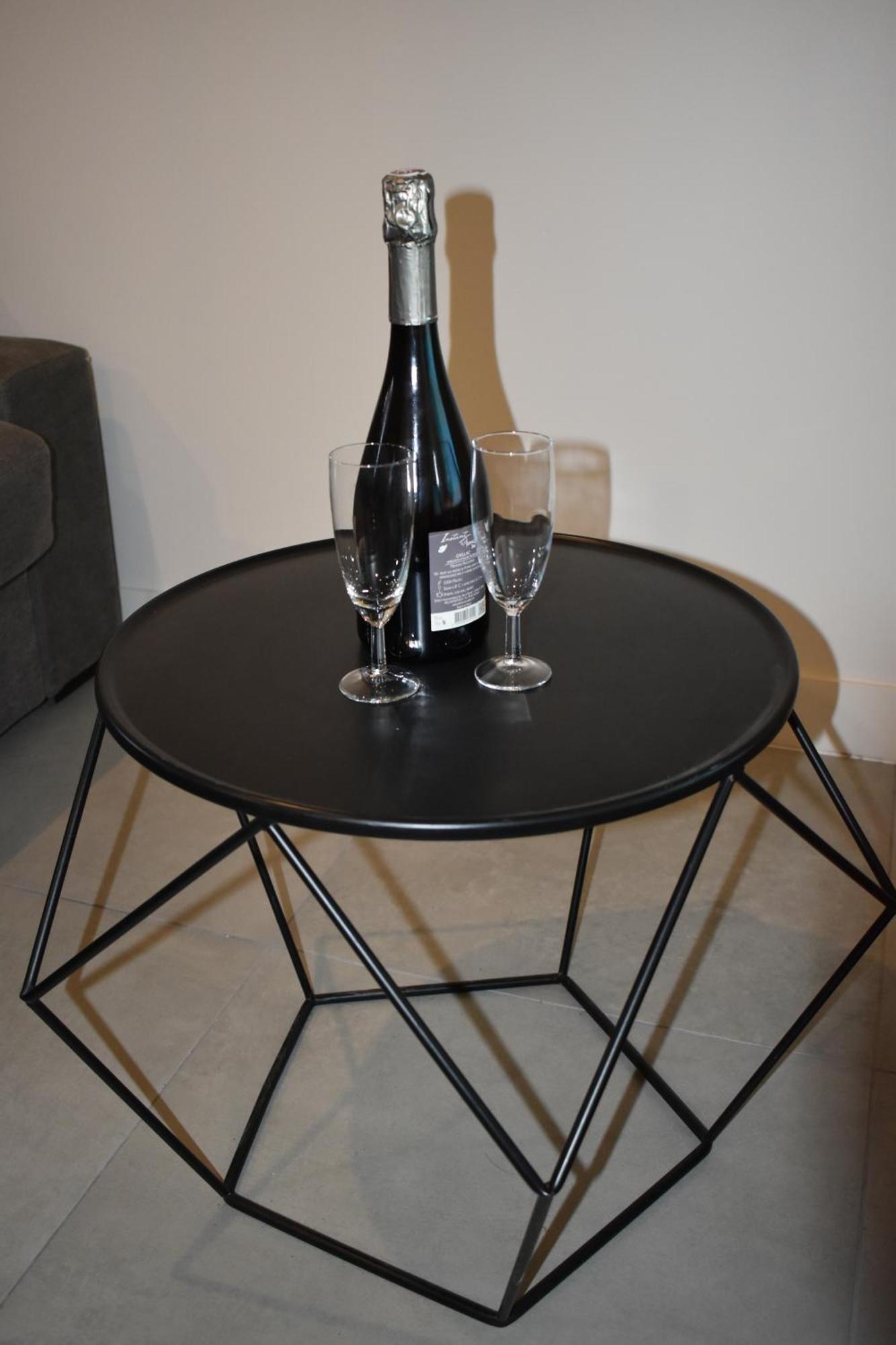 Apartment Appartement Renove Avec Terrasse Et Jardin Arthes